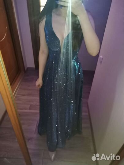 Вечернее платье