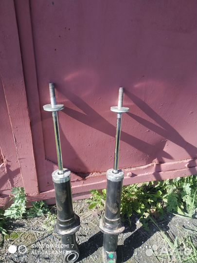 Амортизаторы задние на toyota corolla Е120