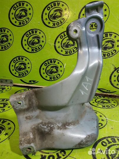 Кронштейн переднего крыла Audi TT (8N3) 1998-2006