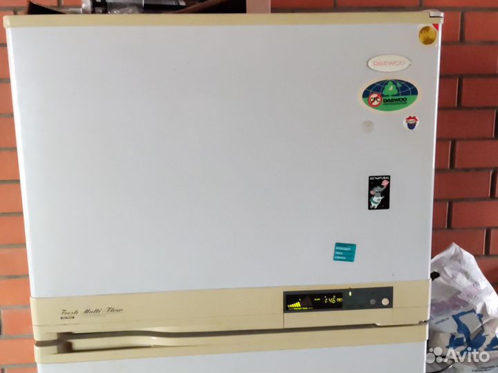 Холодильник бу