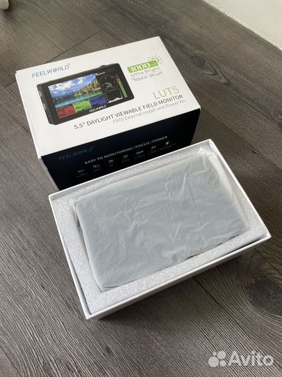 Накамерный монитор Feelworld LUT5 HDR/3D, 5.5