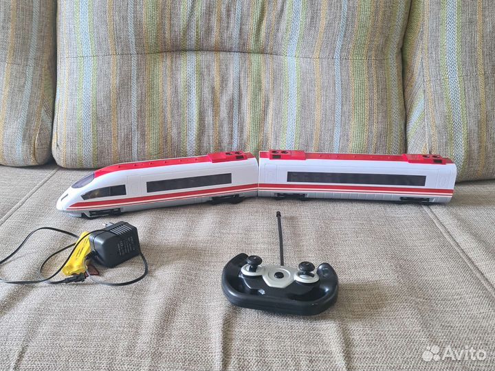 Поезд на радиоуправлении