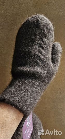 Варежки из пуха яка 