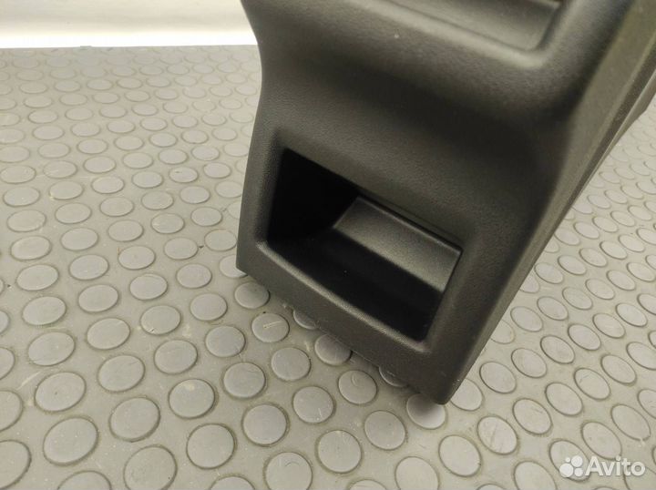 Подлокотник Citroen C4 B7 EP6CDT 1.6 THP 5F02 2011