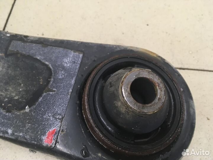 Рычаг передний правый Colt (Z3) 2004-2012