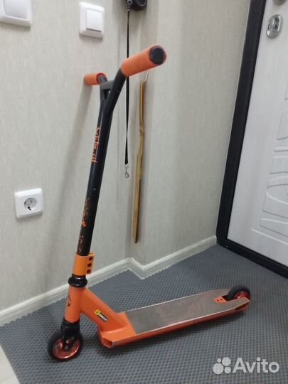 Трюковой самокат