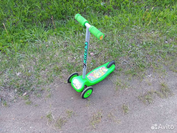 Самокат детский трехколесный бу