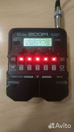 Гитарный процессор эффектов zoom G1 four