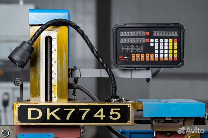 Электроэрозионный станок DK7745