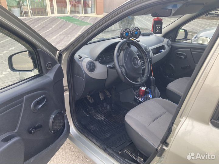 Renault Logan 1.4 МТ, 2011, 290 000 км