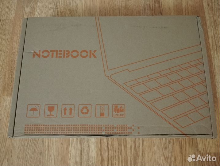 Ноутбук: 16 Гб DDR4, 4 ядра, SSD М.2, 2023 г