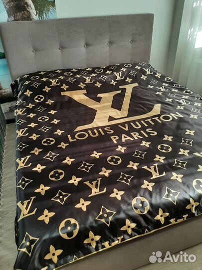 Покрывало на 2 х спальную кровать новое