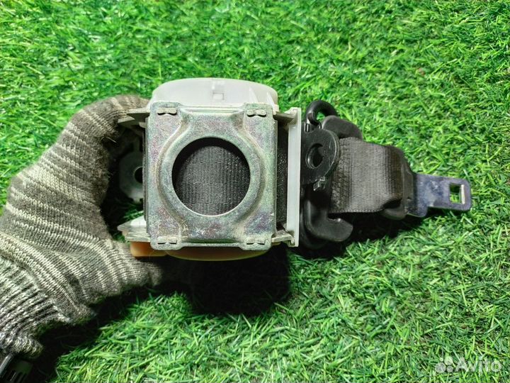 Ремень безопасности задний правый Citroen C4