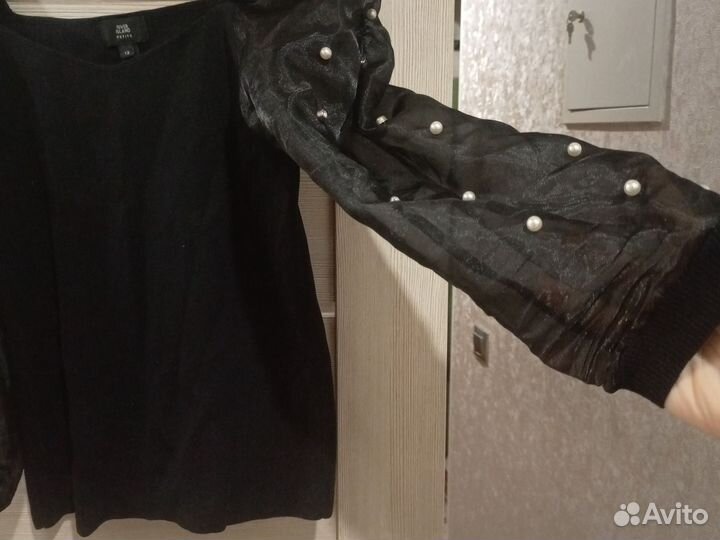 Кофта с рукавами из органзы