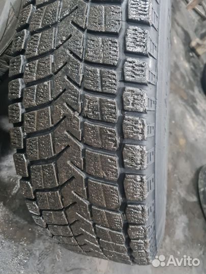 Maxxis MA-STL Presa Ice 225/70 R16 120K