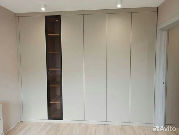 Шкаф стенка