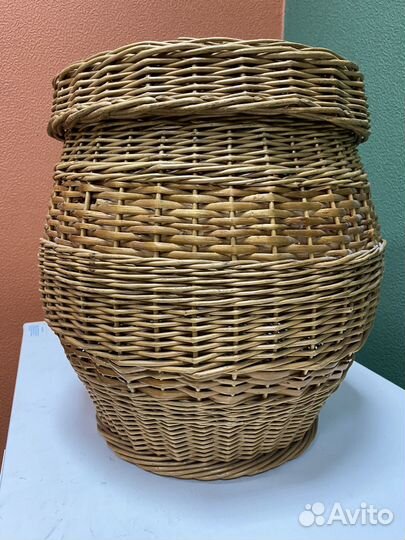 Корзина плетеная из натуральной ивовой лозы