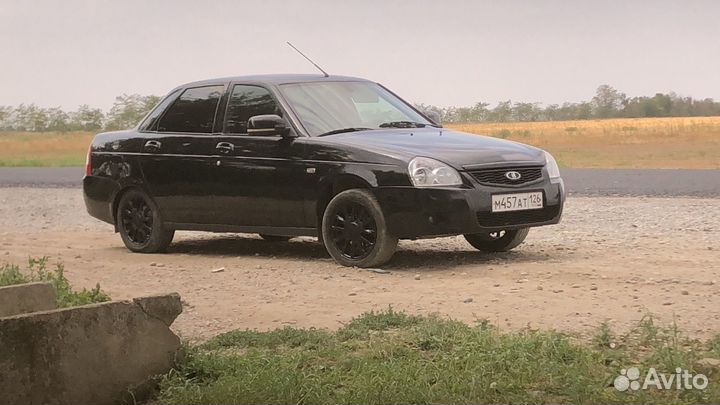 Крыло переднее priora