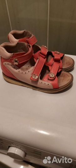 Босоножки для девочки
