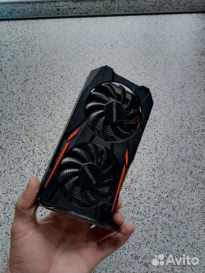 Видеокарта radeon 560rx 2gb