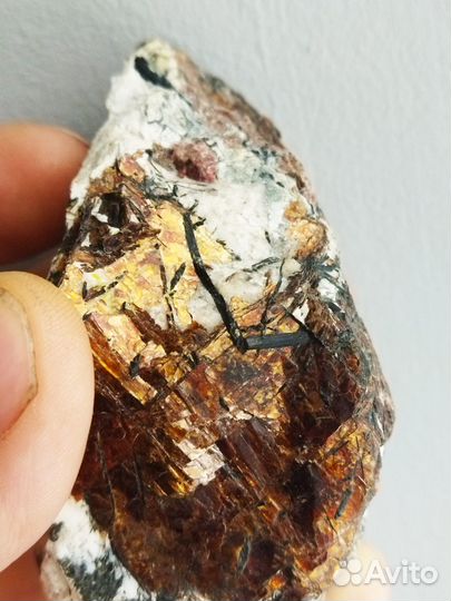 Самоцвет астрофиллит. Корелия.гора Эвеслогчорр