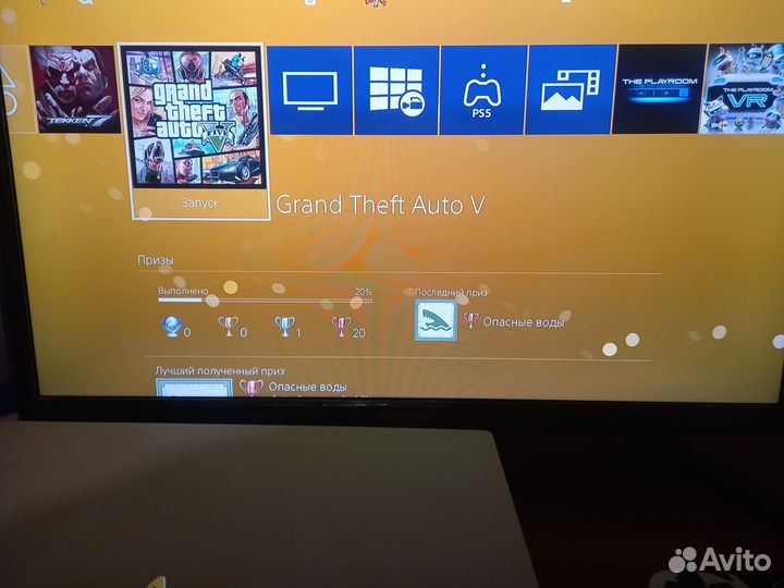 Sony PS4 PRO 1Tb 7108B 7208B 2 геймпада + игры