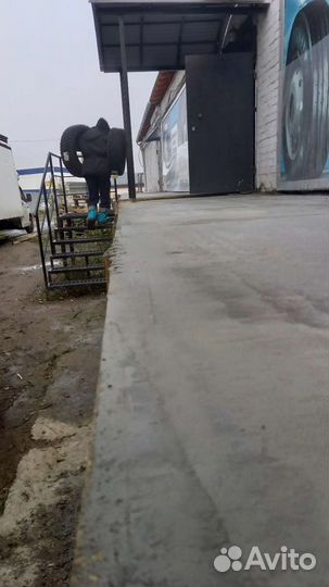 Бригада строителей