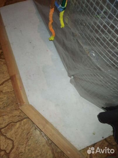 Клетка-вольер