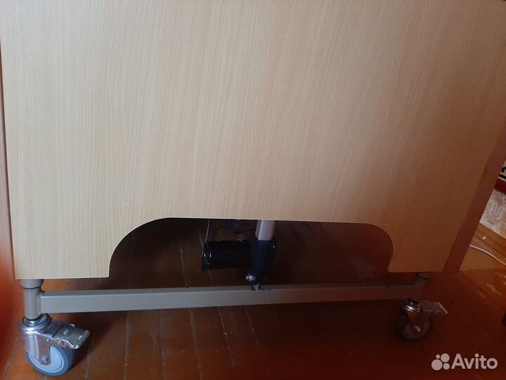 Кровать (кушетка) электрическая Med-Mos YG-1