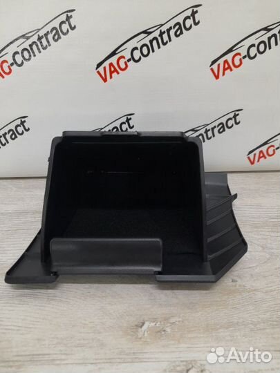 Бардачок Skoda Octavia A7 1.2 cjza 2013