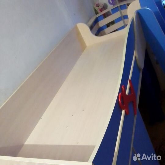 Кровать-чердак