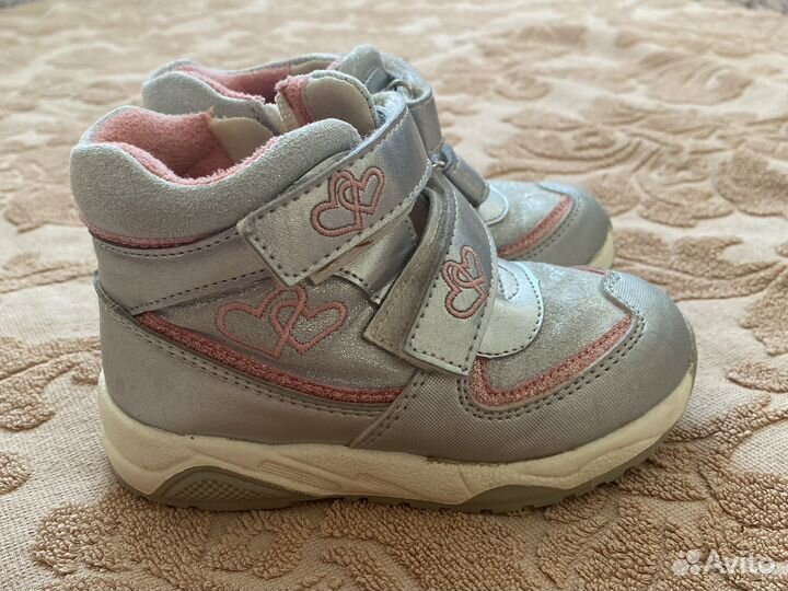 Ботинки демисезонные для девочки 24 размер