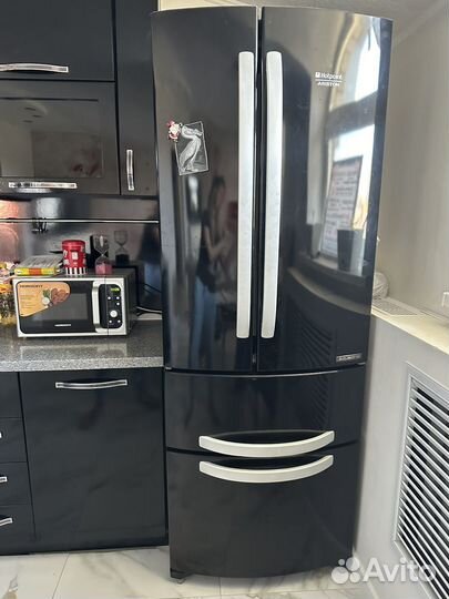 Холодильник hotpoint ariston