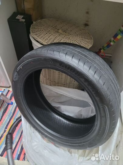 Goodyear Eagle F1 Asymmetric 3 SUV 245/45 R20 99V