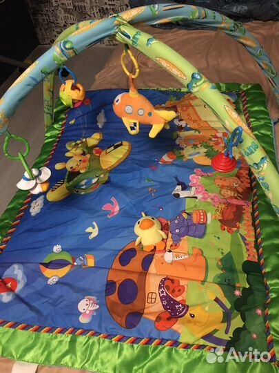 Развивающий коврик