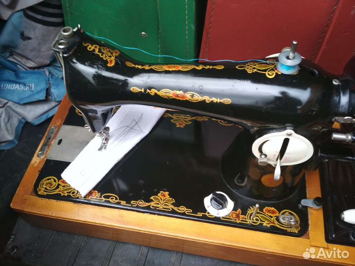 Швейная машинка подольская ручная