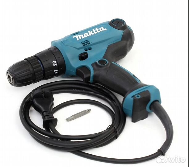 Сетевой шуруповерт Makita DF0300