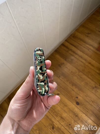 Швецарский складной нож Victorinox