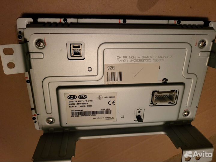 Большой монитор от максималки Genesis G80