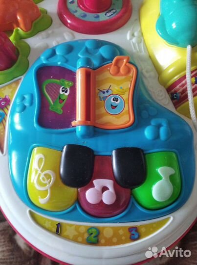 Развивающий столик fisher price