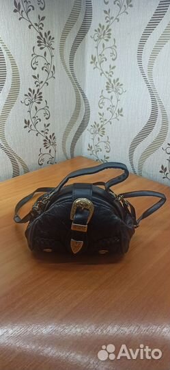 Маленькая кожаная сумочка