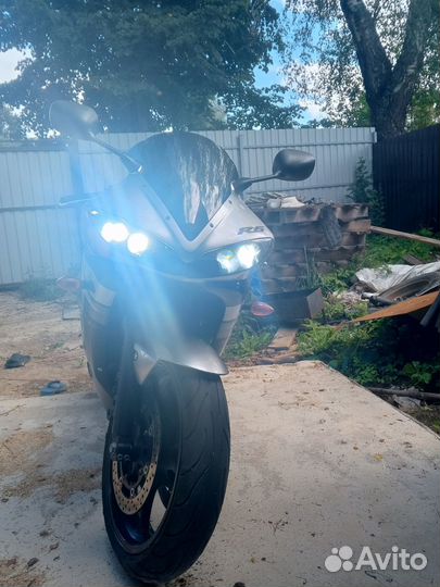 Продам Yamaha YZF-R6