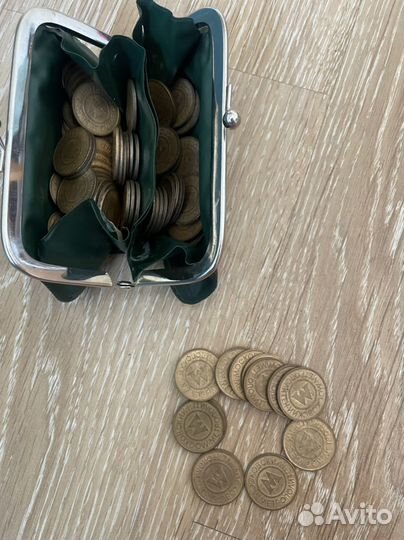 Жетоны московского метро с кошельком