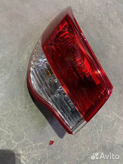 Фонарь задний левый Nissan Almera 265554AA0A