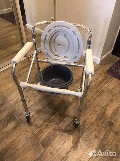 Стул-туалет прикроватный