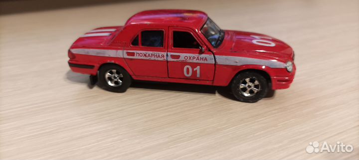 Машинки игрушки