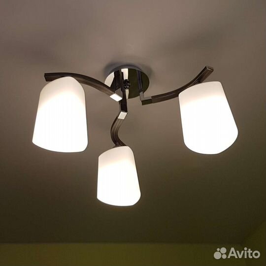 Светильник потолочный, люстра