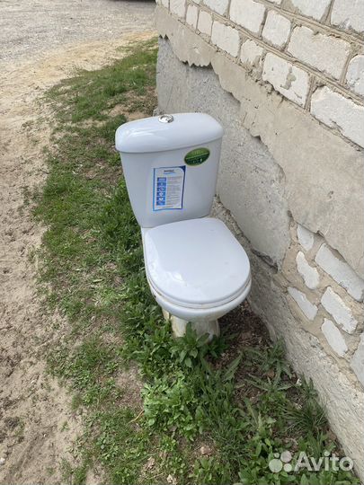 Унитаз с бачком бу