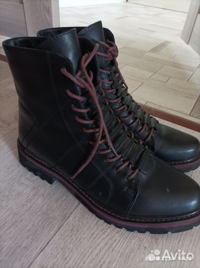 Ботинки кожаные новые