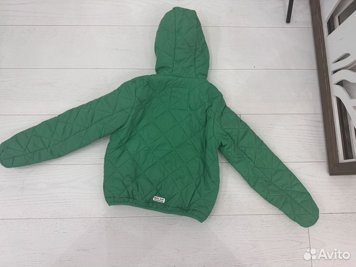 Куртка осень на девочку 134